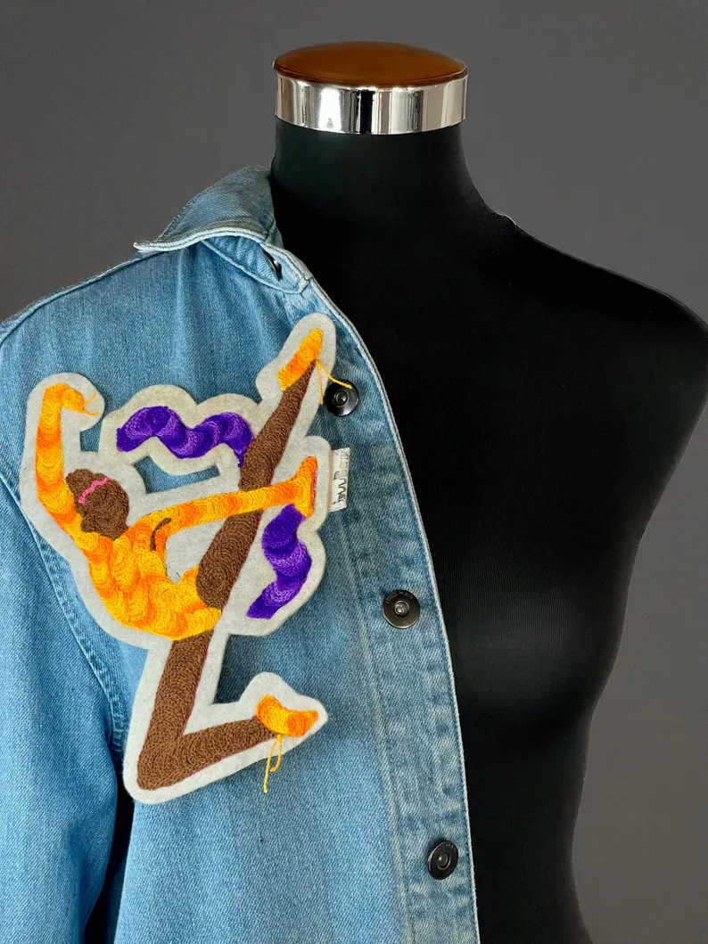 il 794xn.6343477070 1344.jpg Personnalisez votre style avec ce patch brodé gymnaste, un badge coloré et vibrant qui fait référence à l'esprit Olympique. Marque buuBoo.