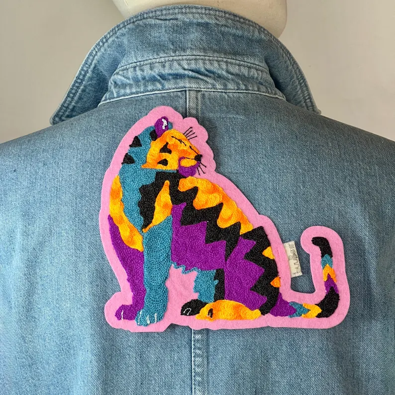 il 794xn.7142214909 ci14.jpg Exprimez votre style créatif avec ce patch brodé tigresse girly magique, un accessoire fait-main parfait pour la mode et la déco. marque buuBoo